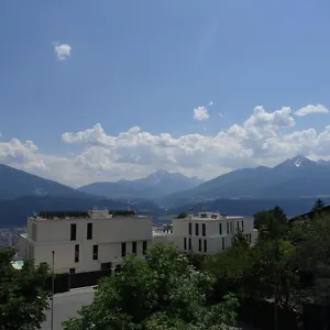 Omyxl Apartment Innsbruck