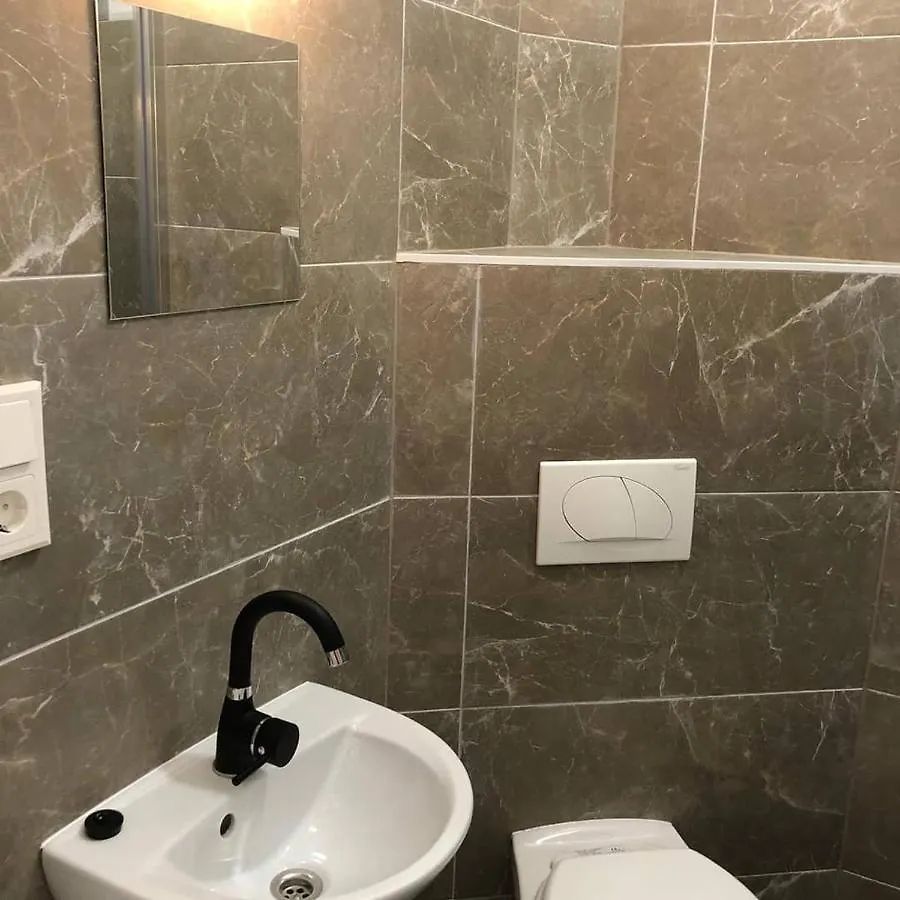 W&V Hostel Vienna 0*,  Austria